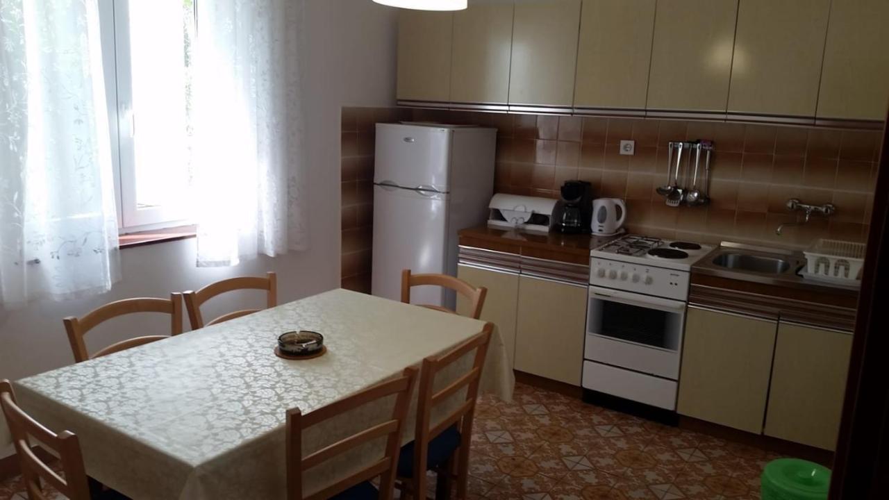 Apartment Meri 2Nd Floor Dramalj Buitenkant foto